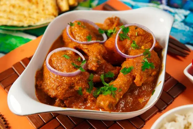 Chicken Curry Bengali Style